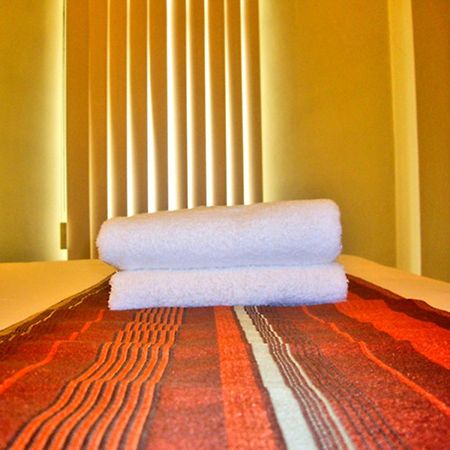 Express Inn Mactan Мактан Экстерьер фото